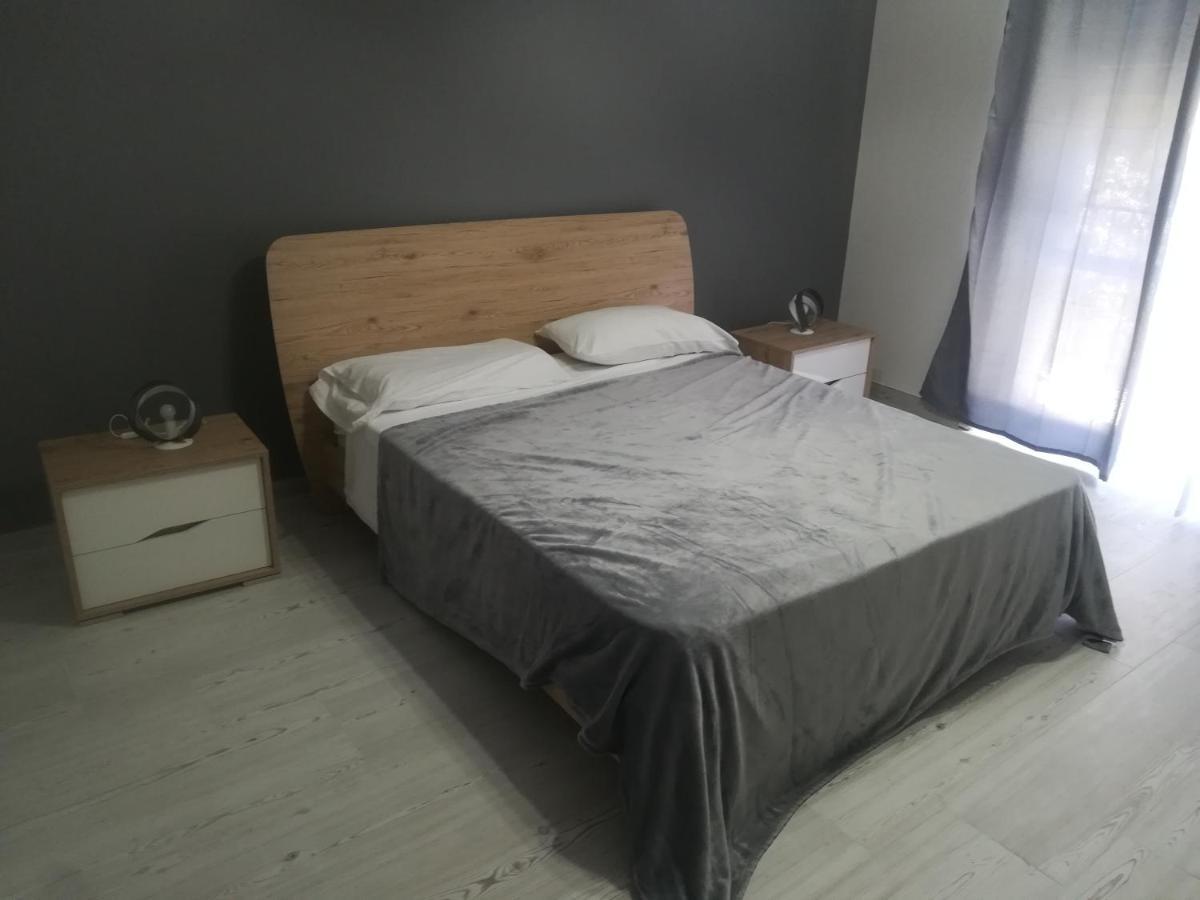 Home Mazzei Piazza Bilotti Cosenza Rom bilde