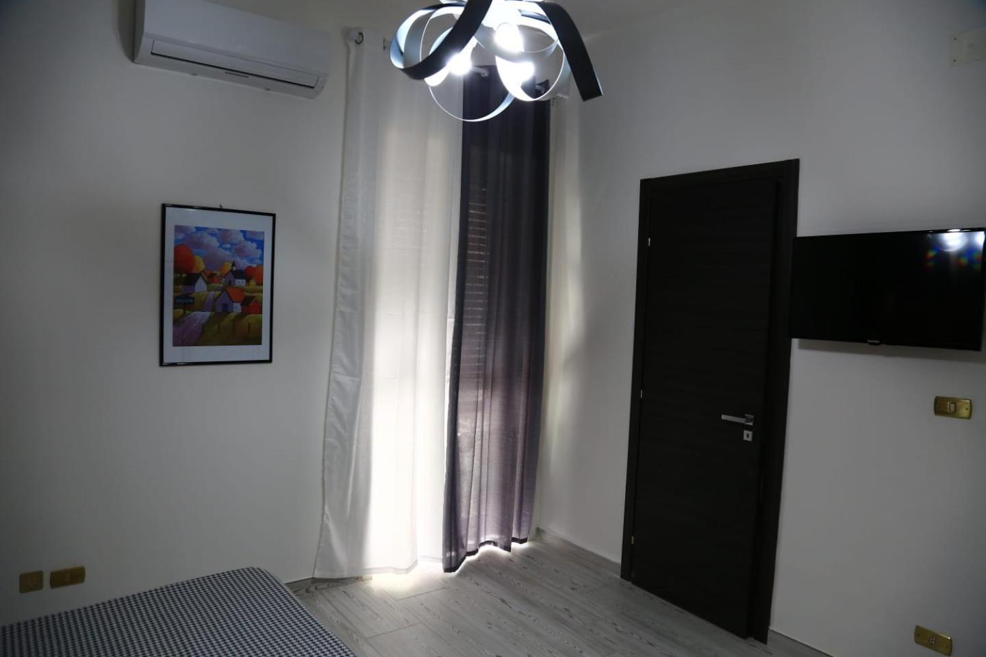 Home Mazzei Piazza Bilotti Cosenza Rom bilde